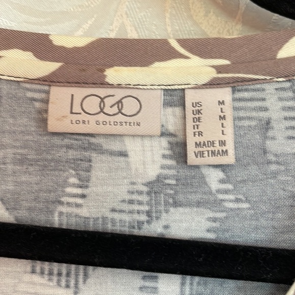 LOGO Tunic - Picture 3 of 4